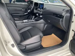 2022 Nissan Sylphy 1.6L XL CVT Enjoy, белый — фото 9