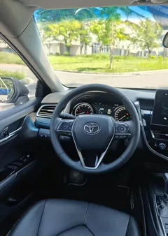 2021 Toyota Camry 2.0G Luxury, чёрный — фото 9