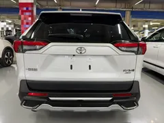 2023 Toyota RAV4 2.0L CVT 4WD Adventure Plus, белый — фото 17