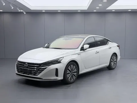 2022 Nissan Teana 2.0L XL-Upr Premium