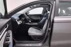 2022 Geely Emgrand 4th Gen 1.5L CVT Flagship — фото 10