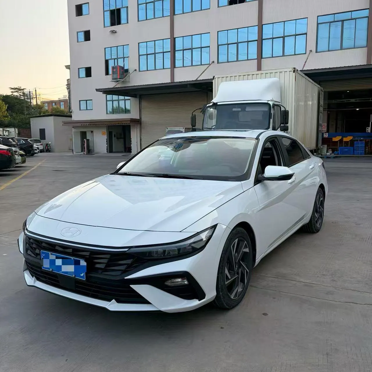 2023 Hyundai Elantra 1.5L CVT GLX Elite