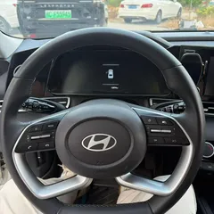 2023 Hyundai Elantra 1.5L CVT GLX Elite, белый — фото 9
