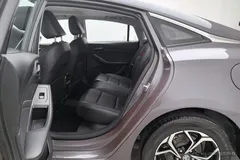 2021 MG MG5 180DVVT CVT Youth Luxury — фото 19