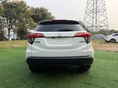 2022 Honda Vezel 1.5L CVT Elite, белый — фото 5
