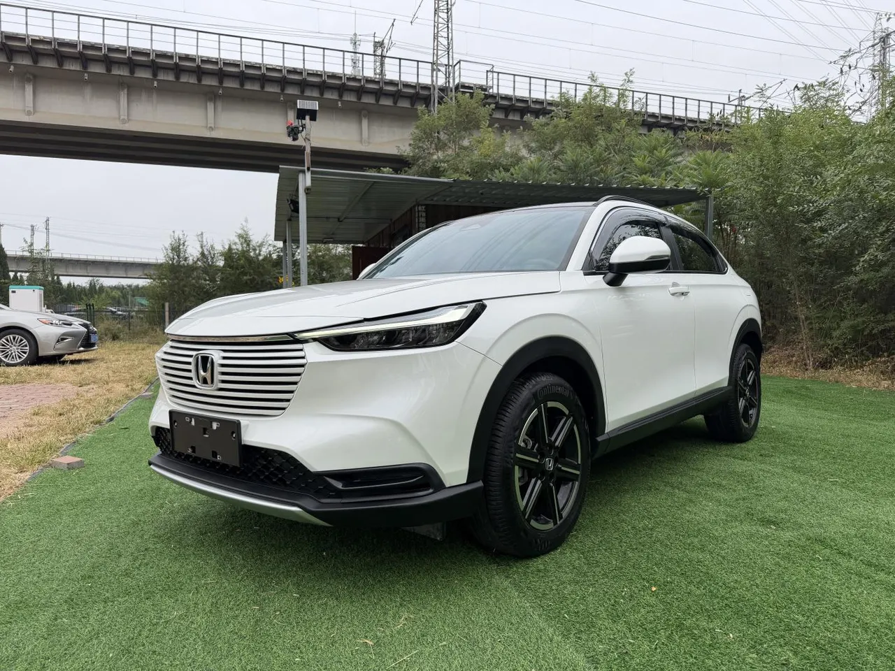 2023 Honda Vezel 1.5L CVT Pioneer