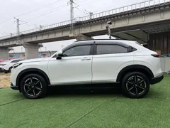 2023 Honda Vezel 1.5L CVT Pioneer, белый — фото 7