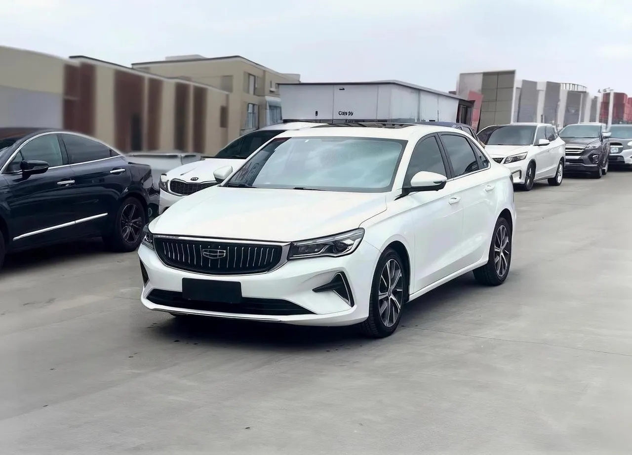 2022 Geely Emgrand 4th Gen 1.5L CVT Luxury
