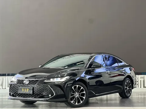 2023 Toyota Avalon 2.5L AT Luxury