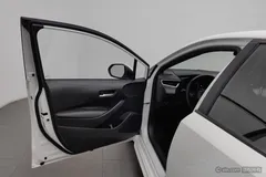 2022 Toyota Levin TNGA 1.5L Entry, белый — фото 9