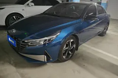 2022 Hyundai Elantra 1.5L CVT Flagship TOP, синий — фото 1