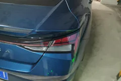 2022 Hyundai Elantra 1.5L CVT Flagship TOP, синий — фото 8