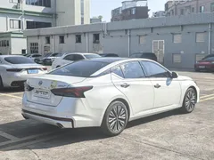 2022 Nissan Teana 2.0L XL-TLS, белый — фото 8