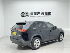 2021 Toyota RAV4 2.0L CVT 2WD Urban, чёрный — фото 2
