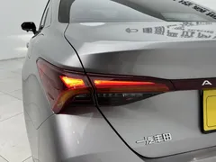 2022 Toyota Avalon 2.0L — фото 18