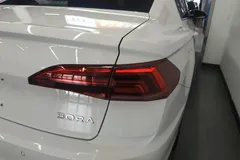 2021 Volkswagen Bora 1.5L AT Comfort Smart Connect, белый — фото 7