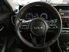 2021 Kia Seltos 1.5L CVT Trend — фото 5