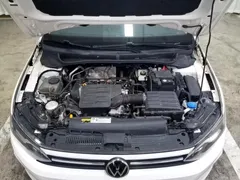 2021 Volkswagen Polo Plus 1.5L AT Panoramic, белый — фото 17