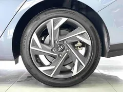 2023 Hyundai Elantra 1.5L CVT GLX Elite, белый — фото 11