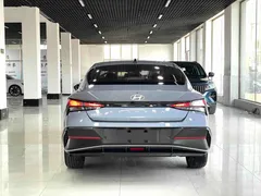 2023 Hyundai Elantra 1.5L CVT GLX Elite, белый — фото 15