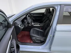 2023 Geely Emgrand 4th Gen 1.5L CVT Premium Champion — фото 11