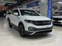 2021 Volkswagen Tacqua 1.5L AT, белый — фото 2