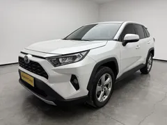 2022 Toyota RAV4 2.0L CVT 2WD Fashion, белый — фото 1