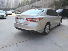 2022 Toyota Camry 2.0GVP Leading — фото 4