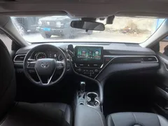 2022 Toyota Camry 2.0GVP Leading — фото 9