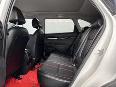 2021 Kia Seltos 1.5L CVT Trend, белый — фото 3