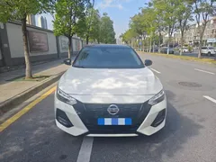 2021 Nissan Sylphy 1.6L XE CVT, белый — фото 2