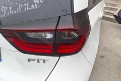 2021 Honda Fit 1.5L CVT, белый — фото 8
