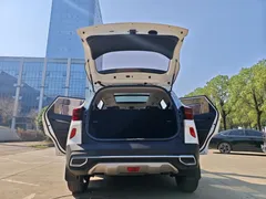 2021 Kia Seltos 1.5L CVT Trend, белый — фото 13