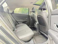 2023 Hyundai Elantra 1.5L CVT GLX Elite — фото 11