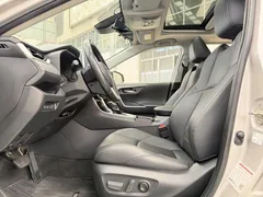 2022 Toyota Wildlander 2.0L 2WD Luxury Plus — фото 4