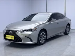 2022 Lexus ES 200 Excellence — фото 1