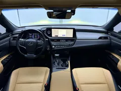 2022 Lexus ES 200 Excellence — фото 9