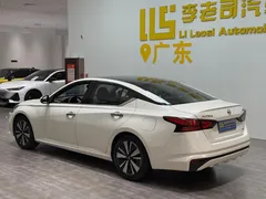 2021 Nissan Teana 2.0L XL Comfort, белый — фото 27