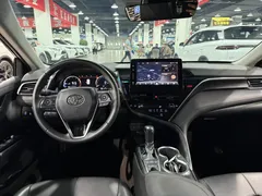 2023 Toyota Camry 2.5G Luxury, чёрный — фото 6