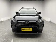 2021 Toyota RAV4 2.0L CVT 4WD Fashion, чёрный — фото 2