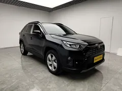 2021 Toyota RAV4 2.0L CVT 4WD Fashion, чёрный — фото 3