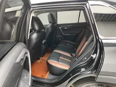 2021 Toyota RAV4 2.0L CVT 4WD Fashion, чёрный — фото 12