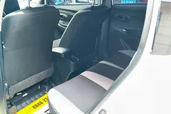 2022 Toyota Yaris L Zhixuan X 1.5L CVT Leading Plus, белый — фото 13