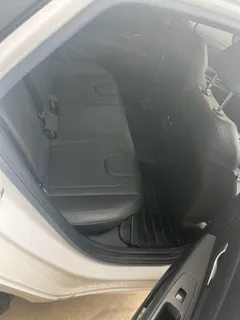 2022 Hyundai Elantra 1.5L CVT LUX Premium, белый — фото 6