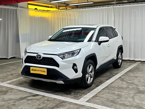 2022 Toyota RAV4 2.0L CVT 2WD Fashion Plus
