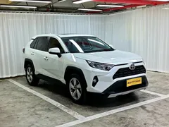 2022 Toyota RAV4 2.0L CVT 2WD Fashion Plus, белый — фото 3