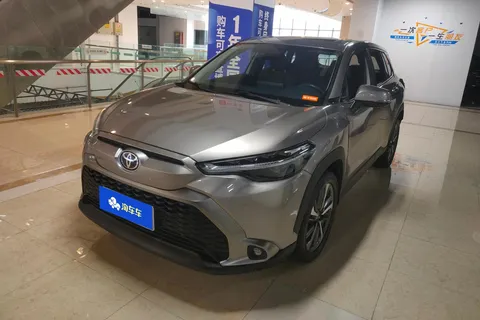 2022 Toyota Frontlander 2.0L CVT Elite