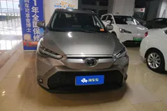 2022 Toyota Frontlander 2.0L CVT Elite, жёлтый — фото 3