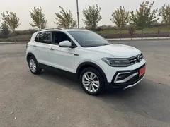 2022 Volkswagen Tacqua 1.5L AT Comfort, белый — фото 3