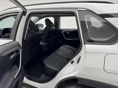 2023 Toyota Wildlander 2.0L 2WD Luxury Plus, белый — фото 17